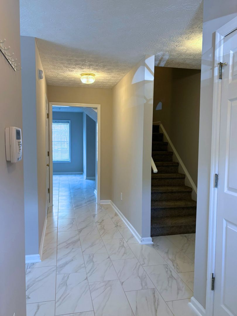 Auburn Condo: 1477 N. Donahue Drive, Unit 1409