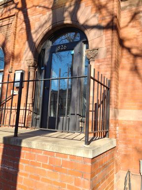 NEWLY RENOVATED APARTMENT IN HISTORIC ELLIOT PARK – photo 1