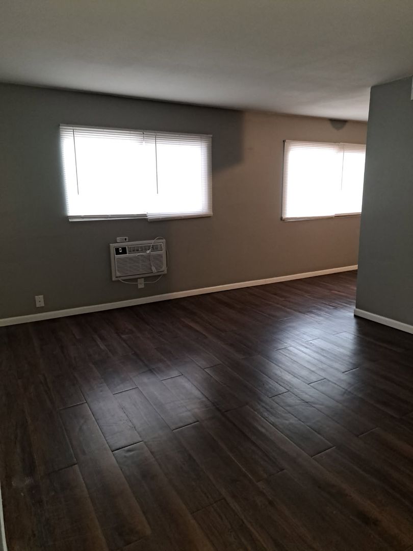 Fridley Apartment: 191 Island Park Drive NE