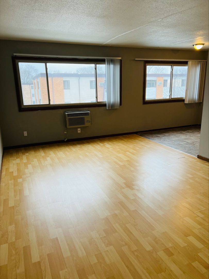 Fridley Apartment: 191 Island Park Drive NE