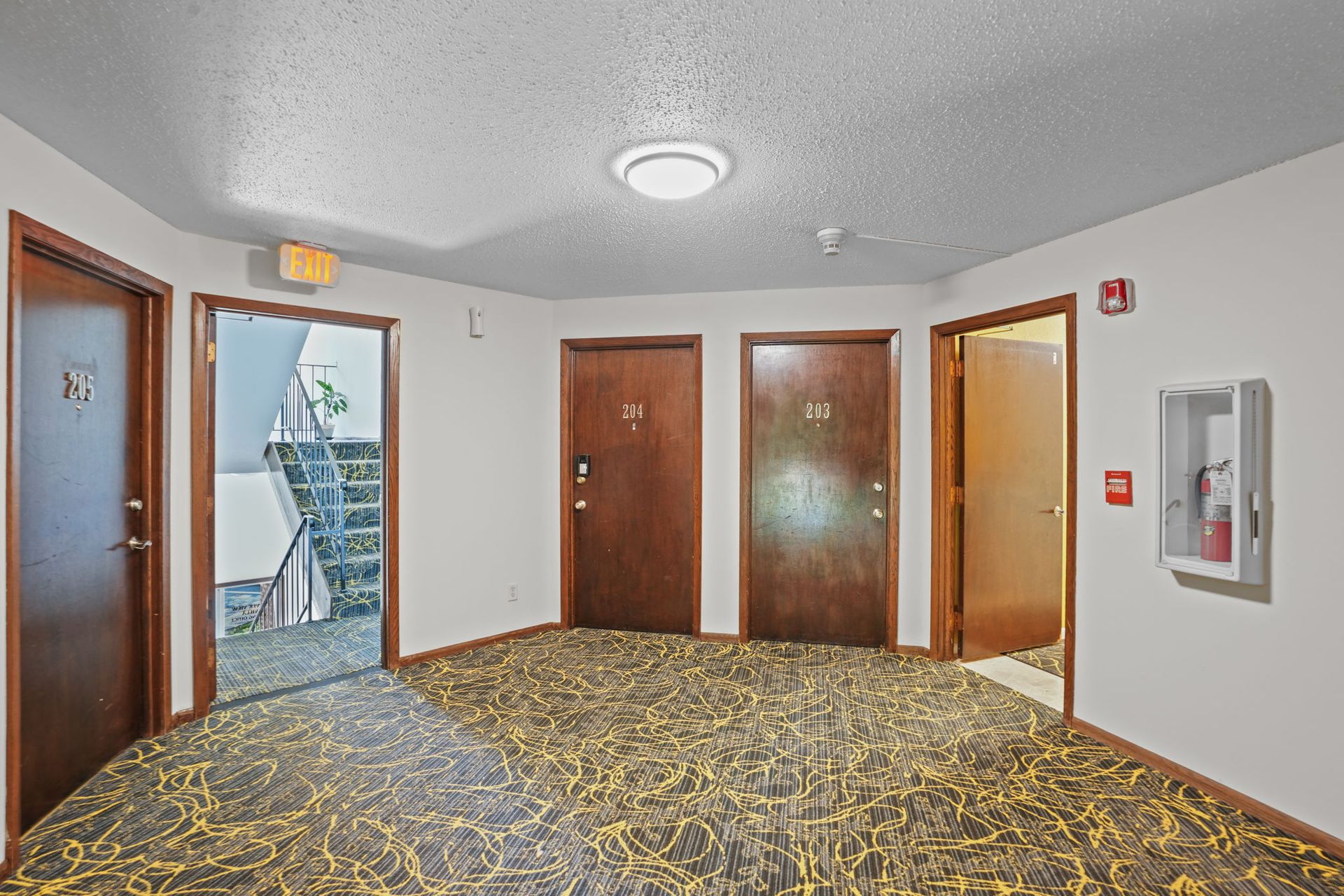 Silver View Villa Apartments 11 of 12
