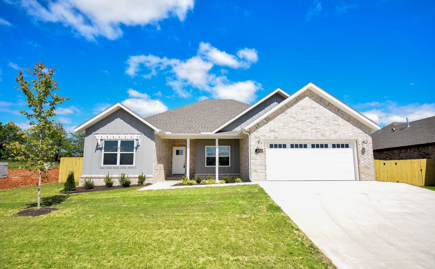 Farmington House: 456 N Otoe Street