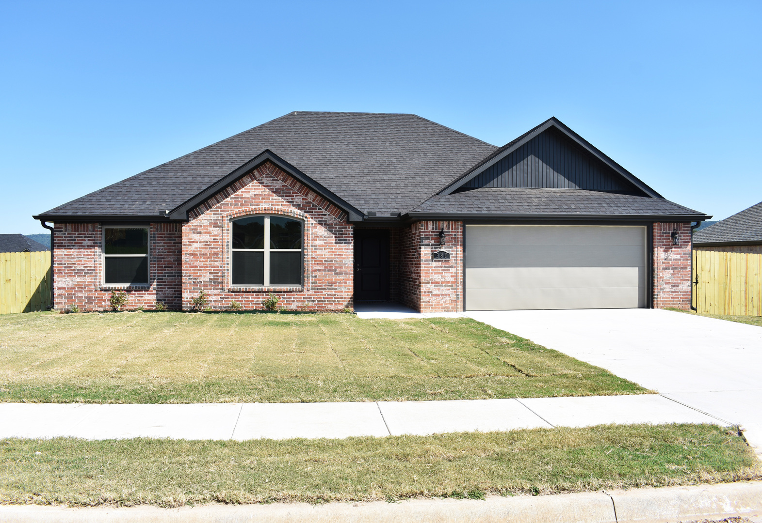 Prairie Grove House: 380 Captain Marshall Street