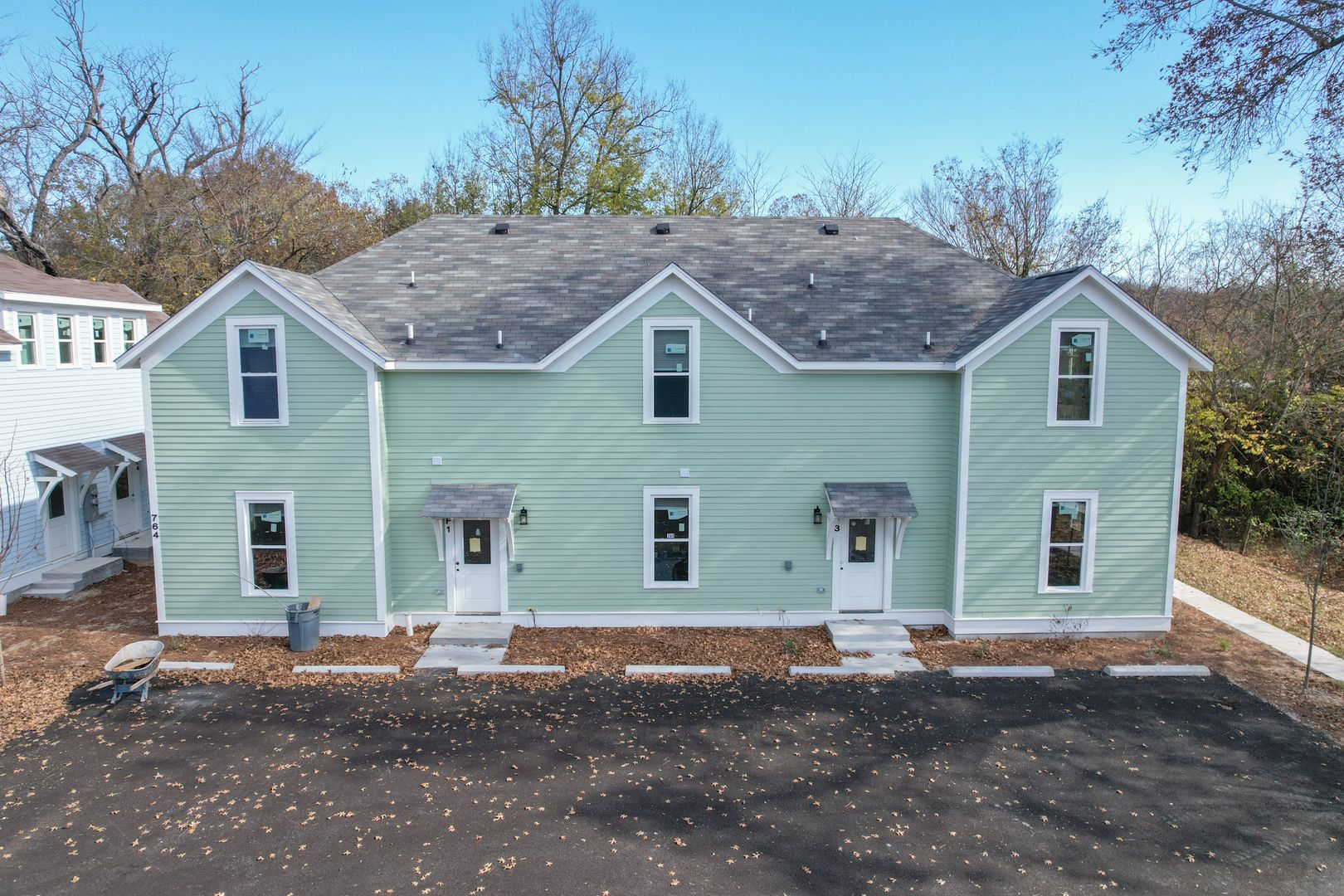 Fayetteville Apartment: 764 S Locust Ave - F