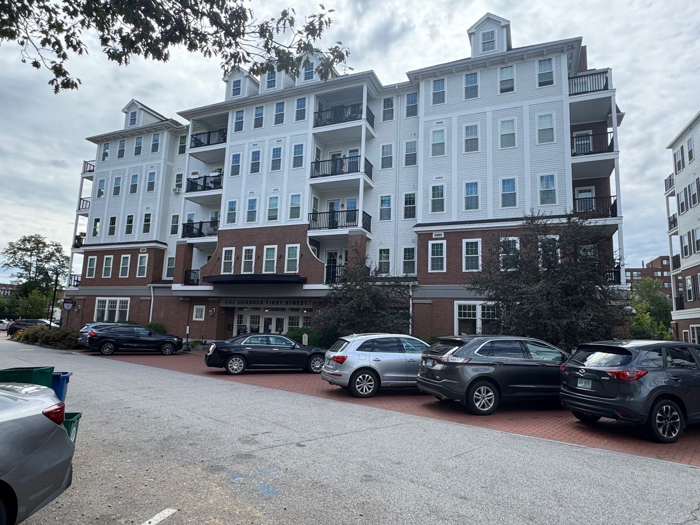 Dover Apartment: 100 First Street