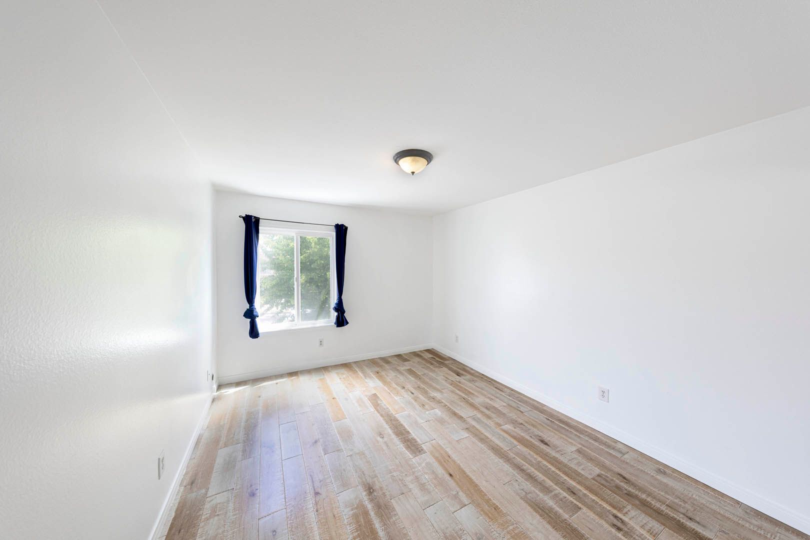 N Pala Place - 1652 21 of 28