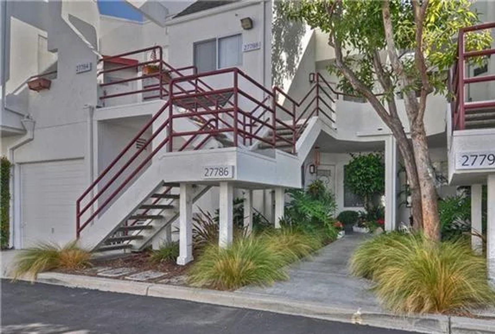 Mission Viejo Condo: 27786 Zircon