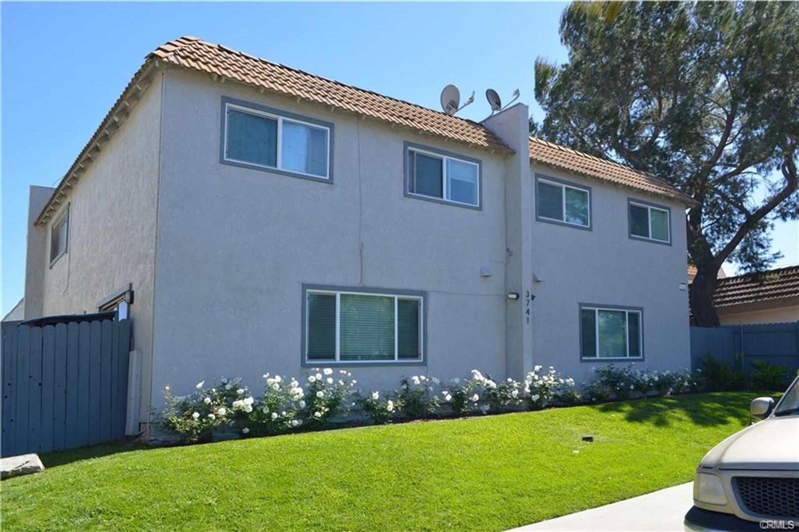 Riverside Apartment: 3741 Harvill Lane