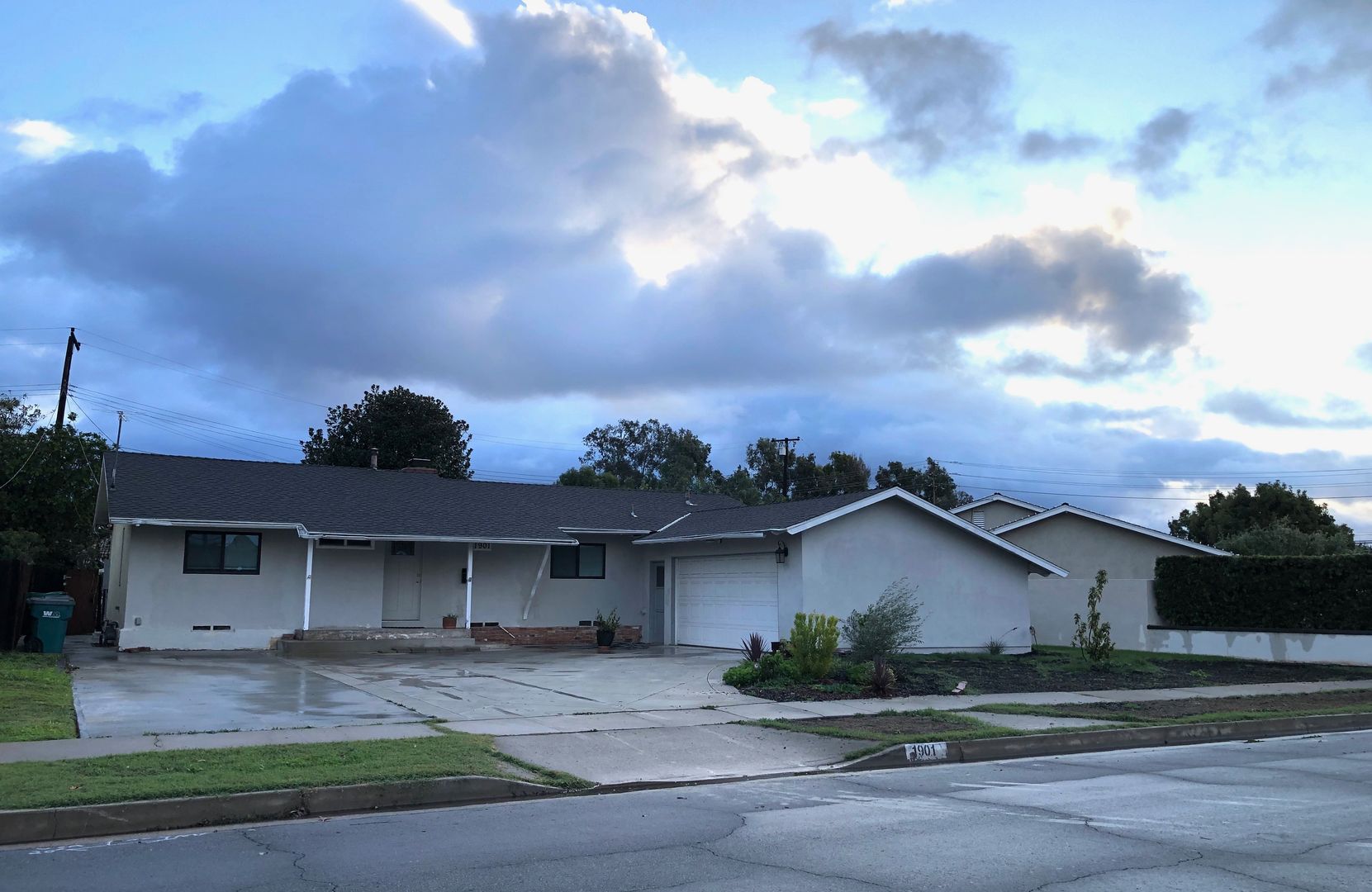 Tustin House: 1901 Burnt Mill Road