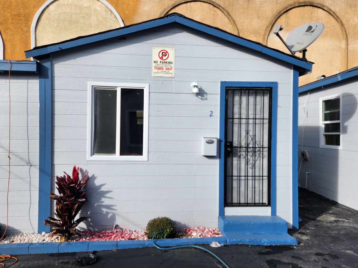 Inglewood Apartment: 3713 W Imperial Hwy