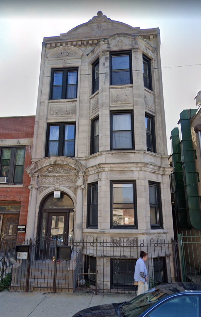Chicago Apartment: 1004 S. Oakley Blvd