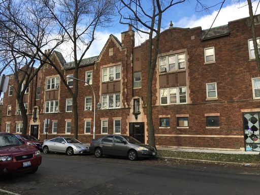 *Spacious 2 bedroom/1 bathroom Apartment* – photo 1