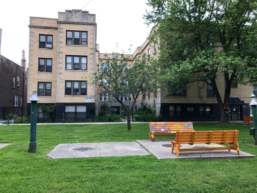 Spacious 2bed/1bath apartment on Marshall Square! – photo 1