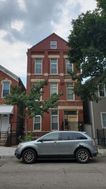 Newly Renovated 1BD/1BA Adorable and Affordable! IN-UNIT LAUNDRY! – photo 1