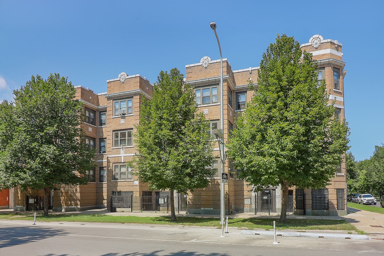 Chicago Apartment: 3100-08 W. Douglas Blvd & 1344 S. Albany Ave