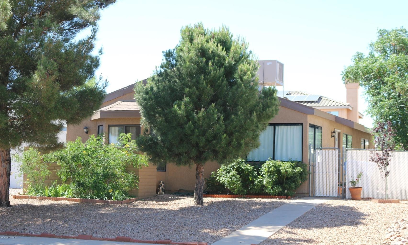 Sierra Vista Townhome: 5253 Desert Shadows