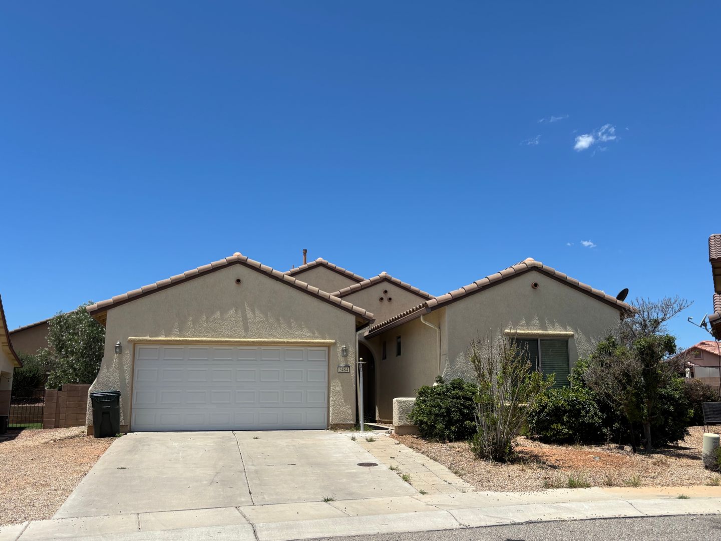 Sierra Vista House: 5484 Canteria Ct