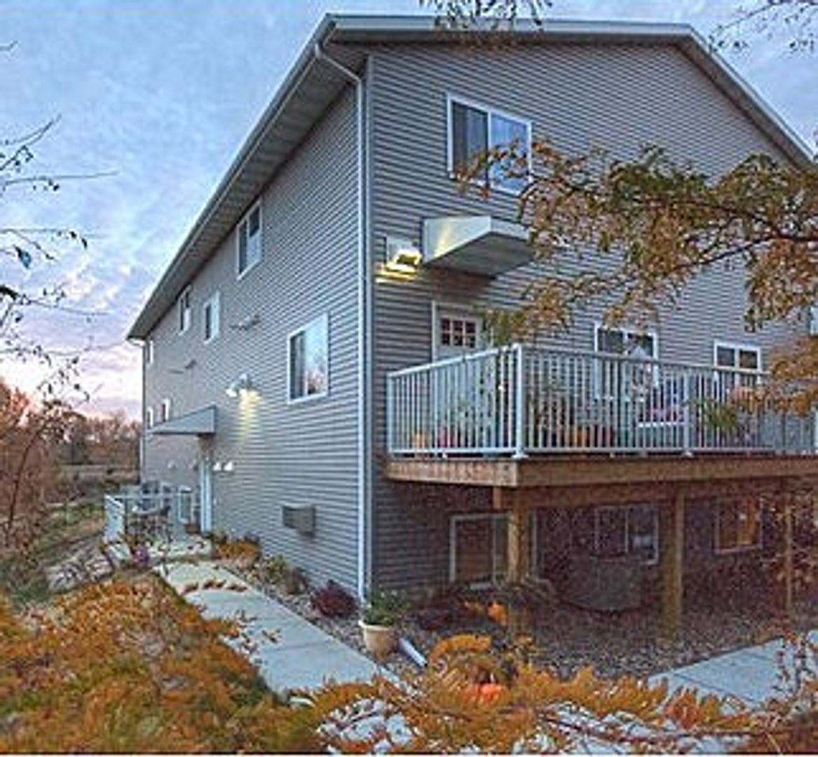 Eagle Lake Apartment: 96 Valley Lane