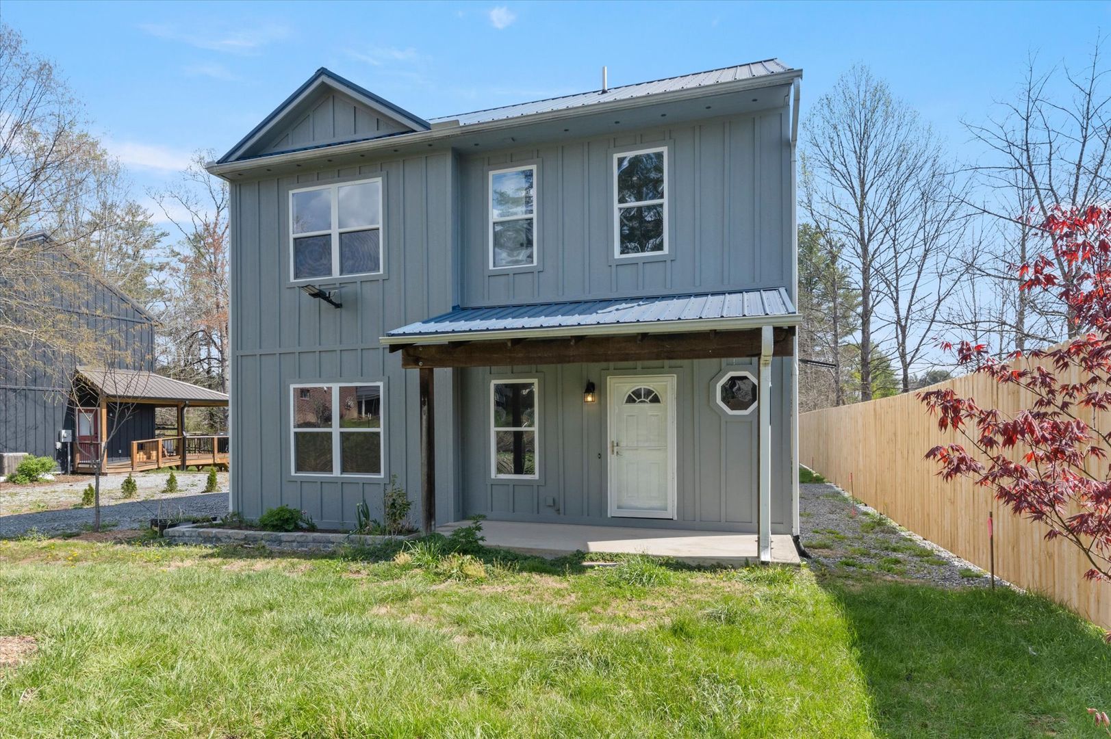 Brevard House: 84 Poplar Street