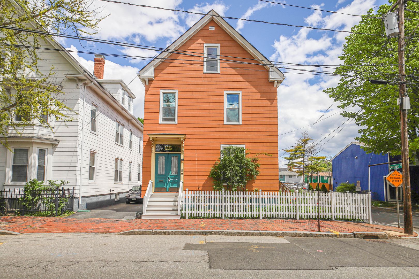 Portland Apartment: 115 Clark St. #1