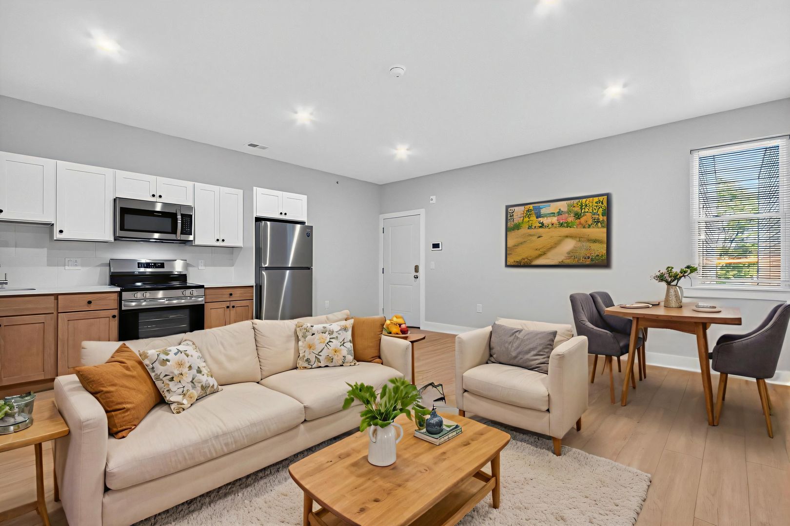 Philadelphia Apartment: 822 N 40th St