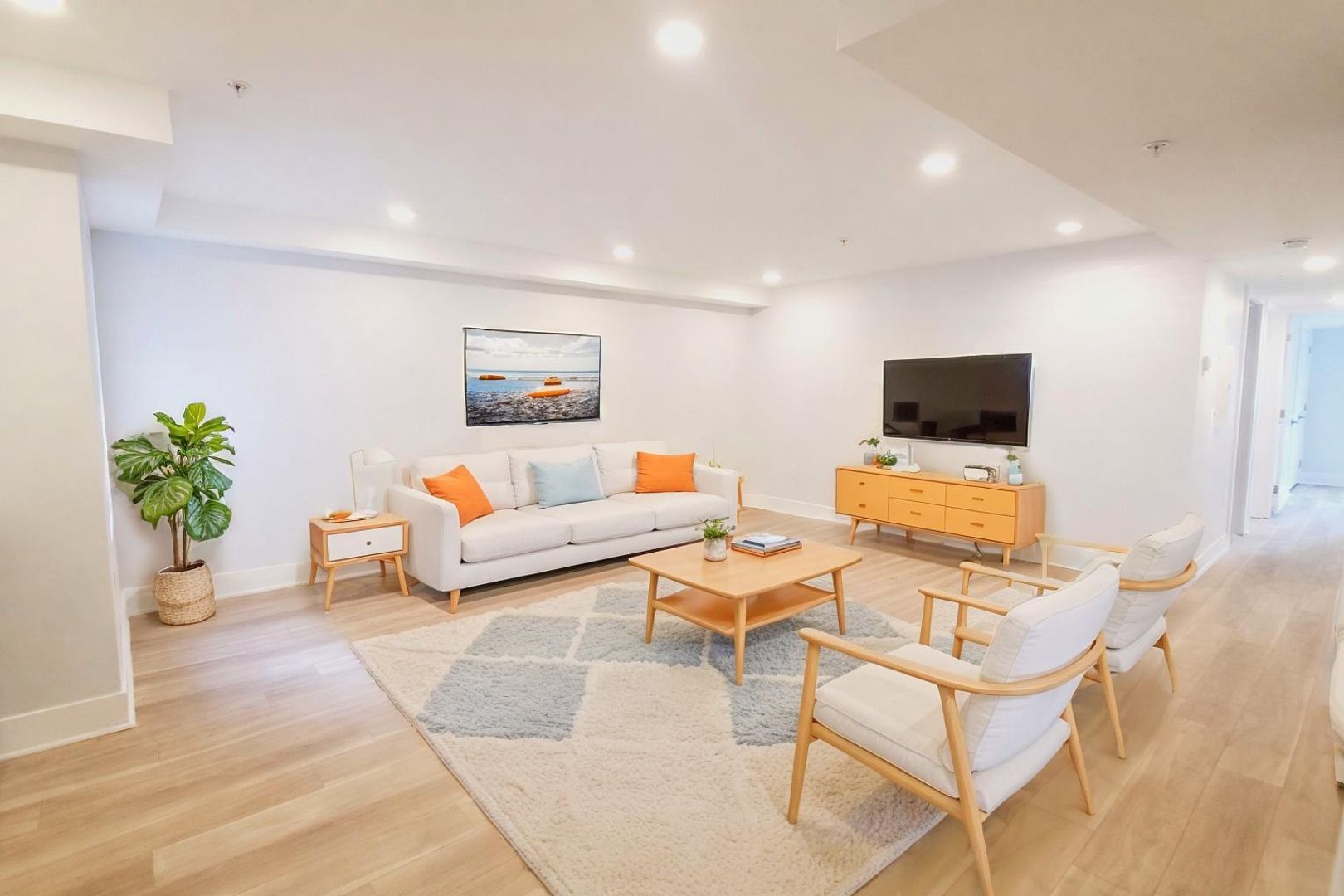 Philadelphia Apartment: 3714 Haverford Avenue
