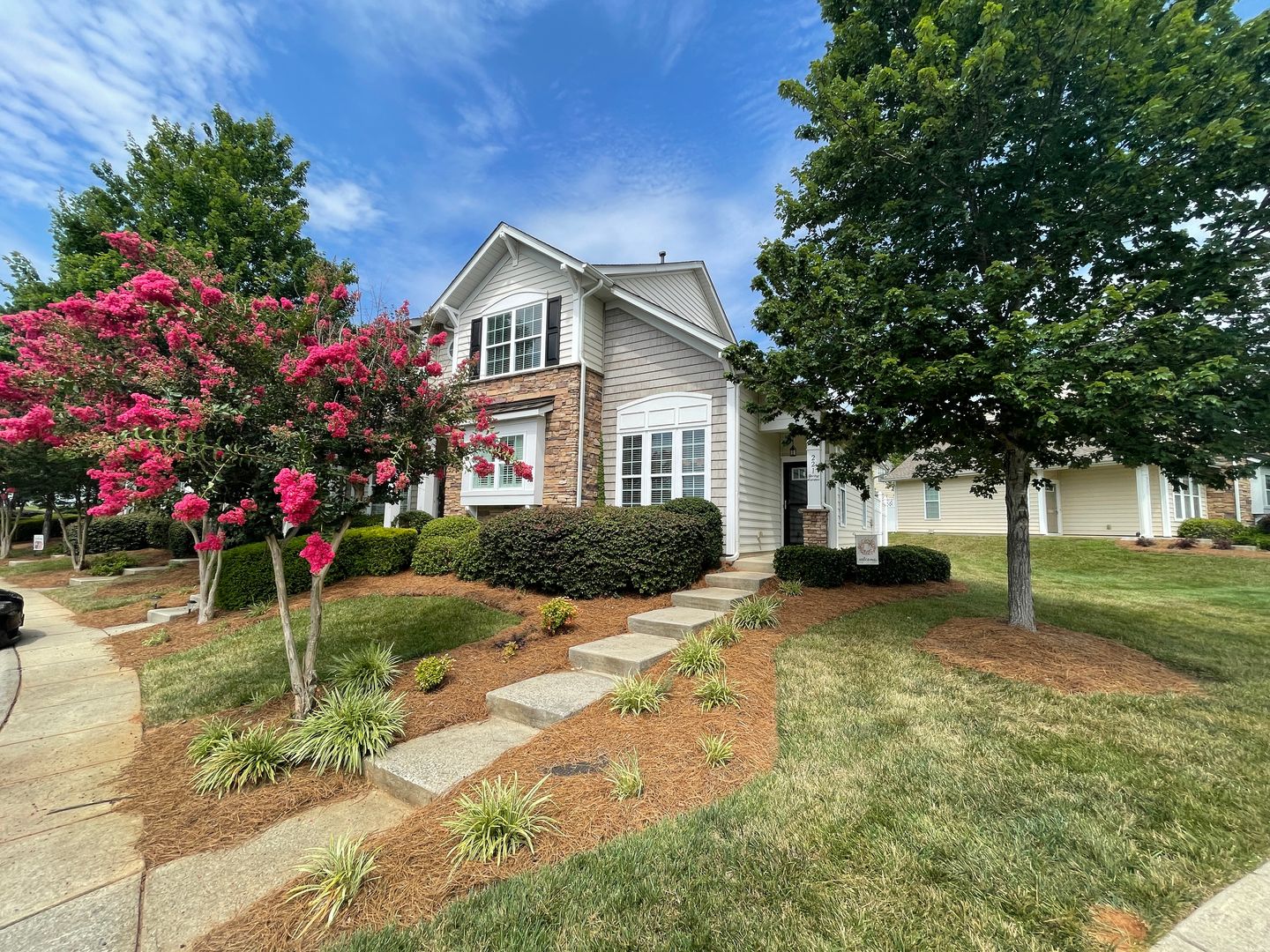 Belmont Apartment: 221 Spring Gardens Dr