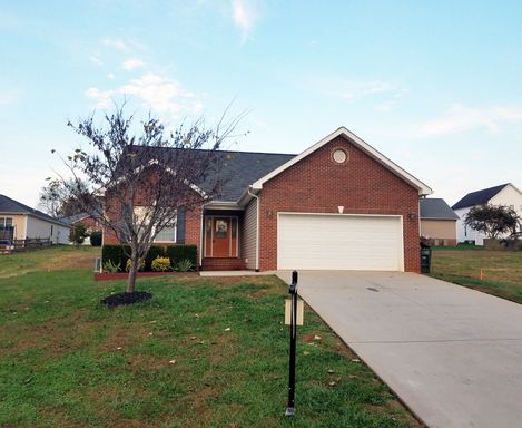 Available September 10th, 2026! Adorable 3bdrm 2bath home/Conover NC