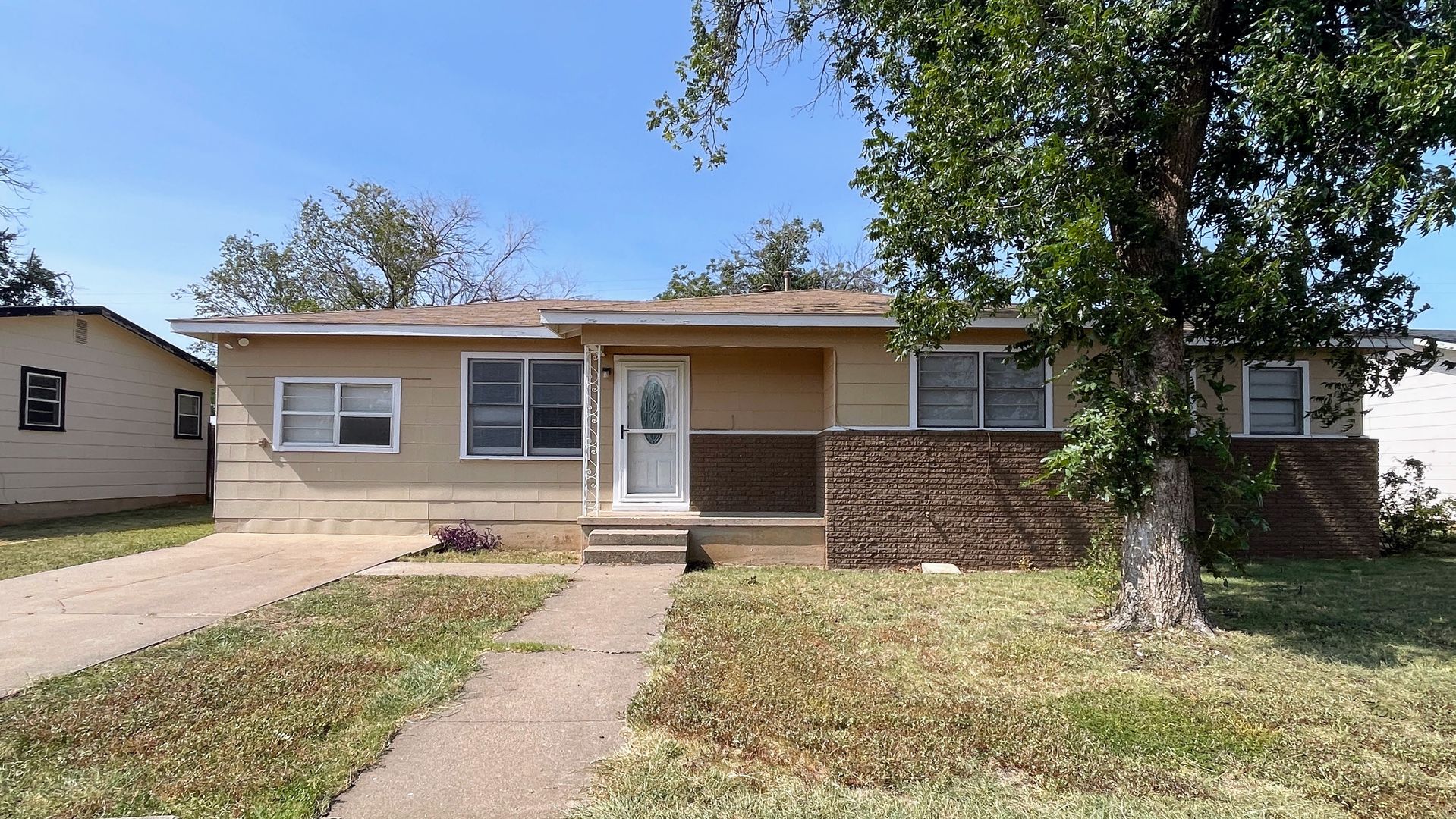 Snyder House: 2315 42nd Street