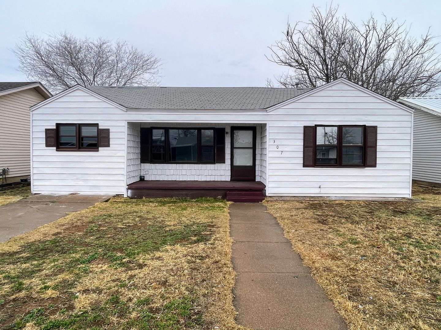 Snyder House: 307 34th Street