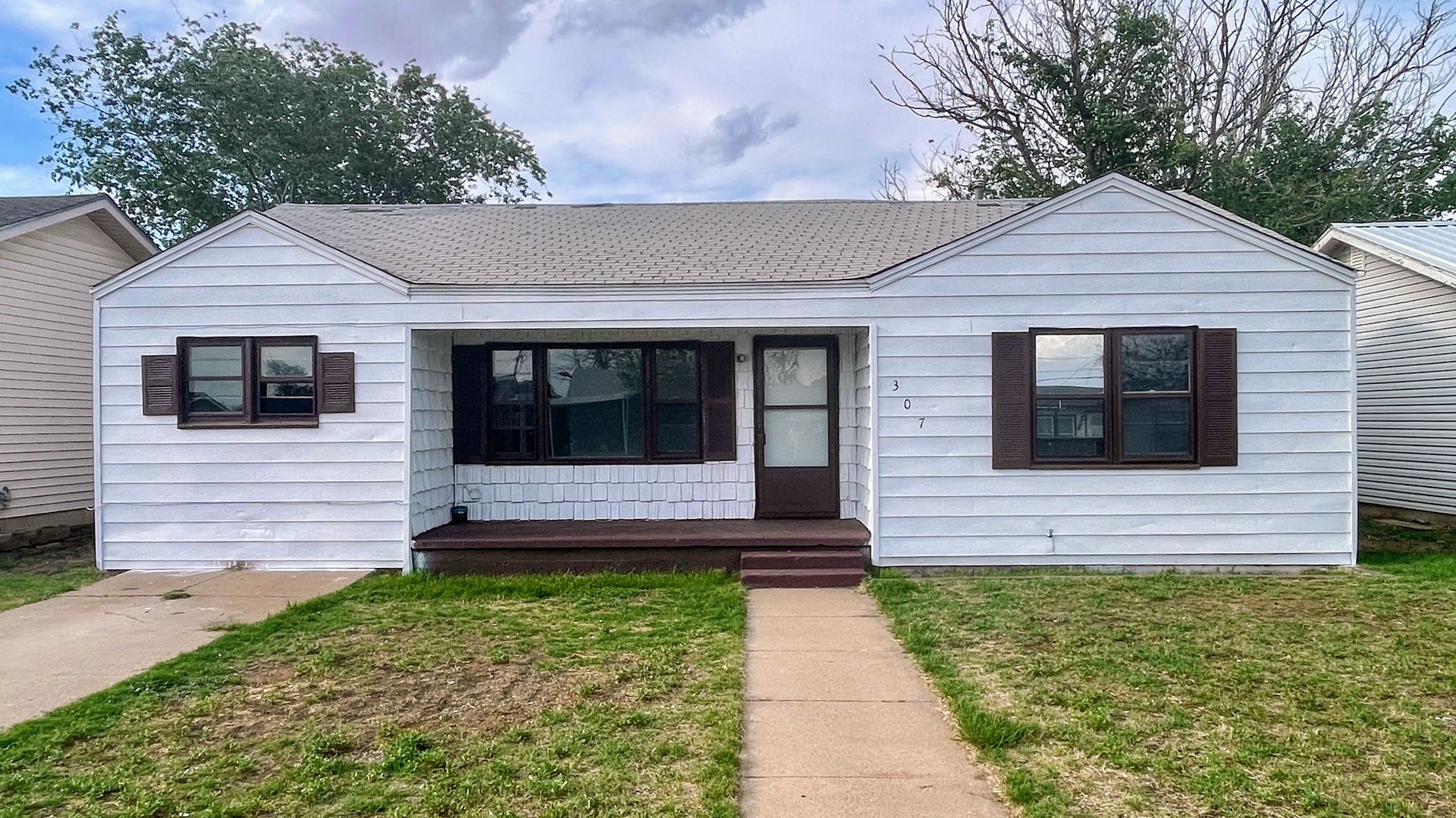 Snyder House: 307 34th Street
