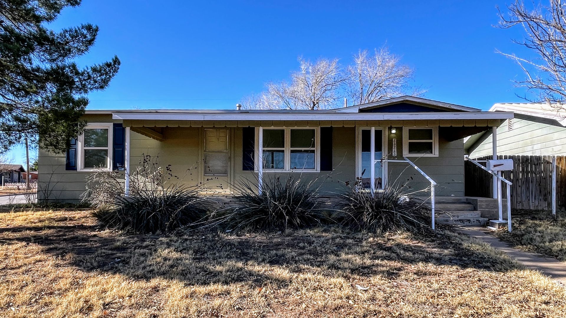 Snyder House: 3713 Noble Drive