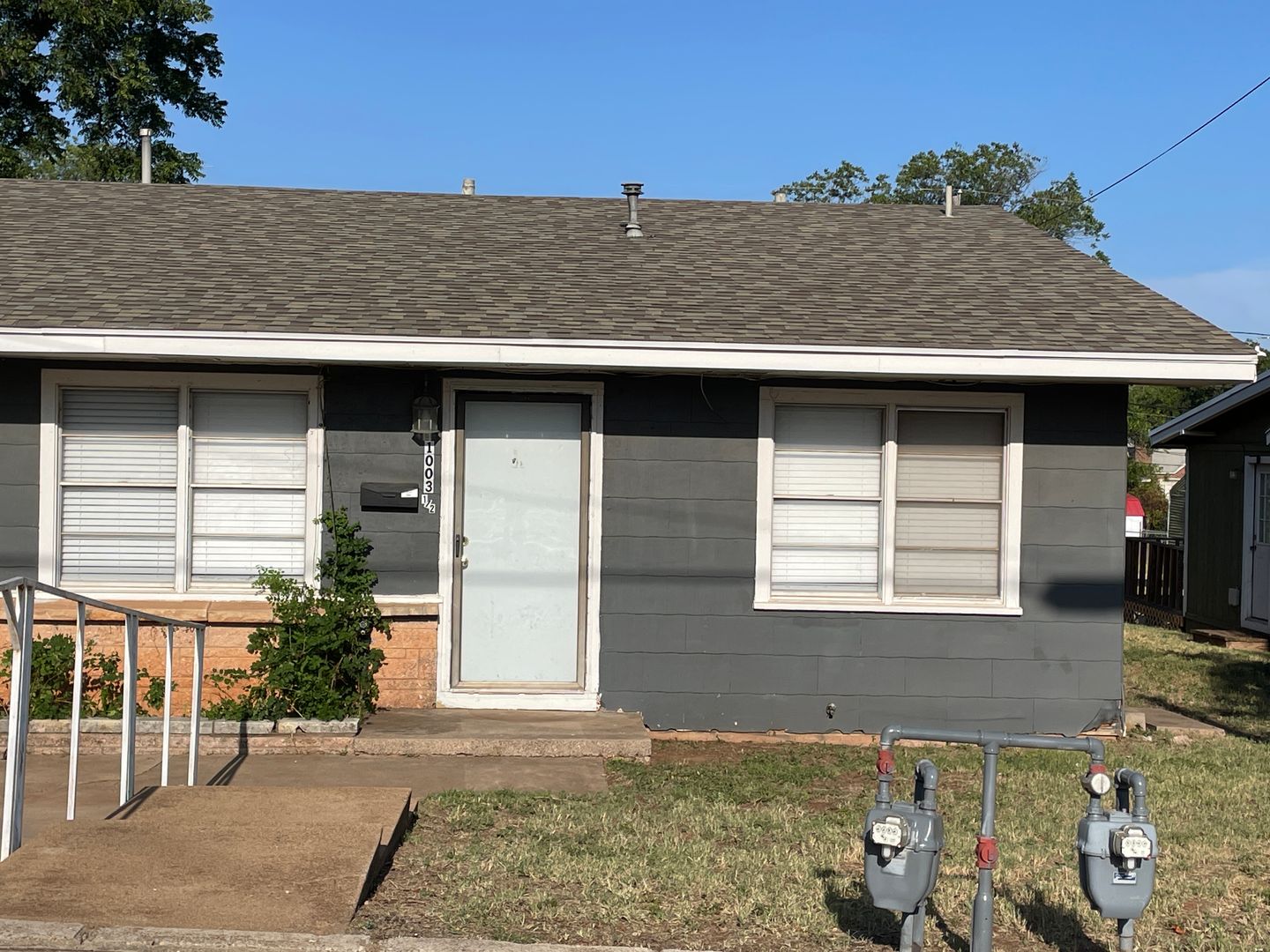 Sweetwater House: 1003 1/2