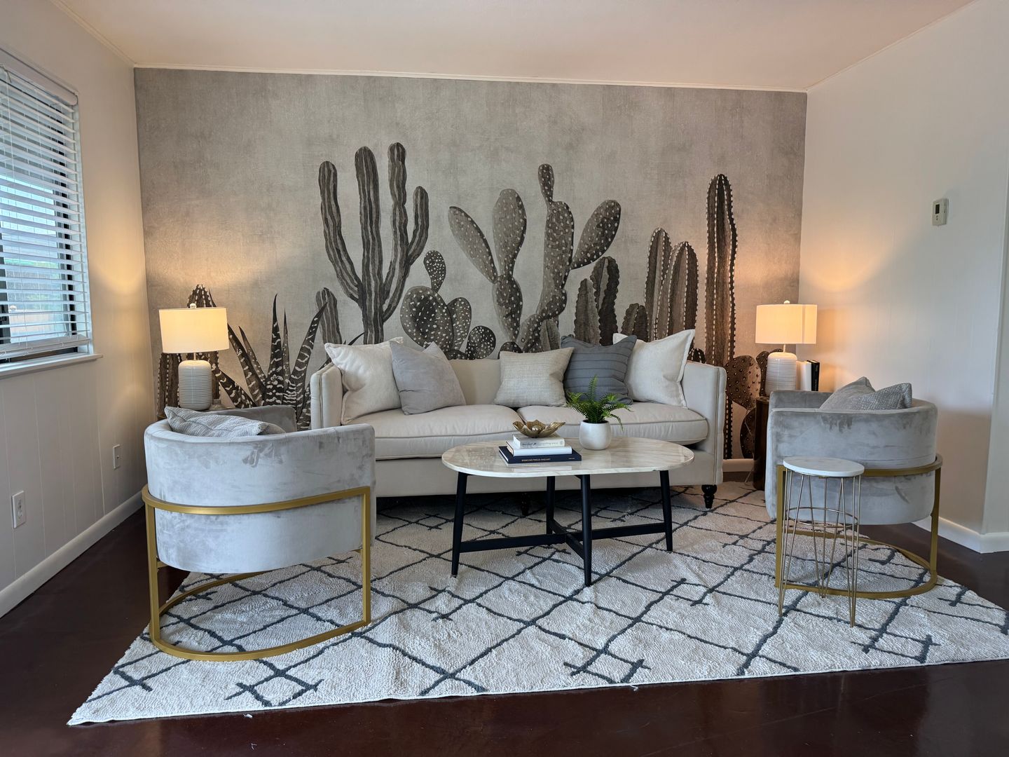 Austin House: 3914 Ave D #205