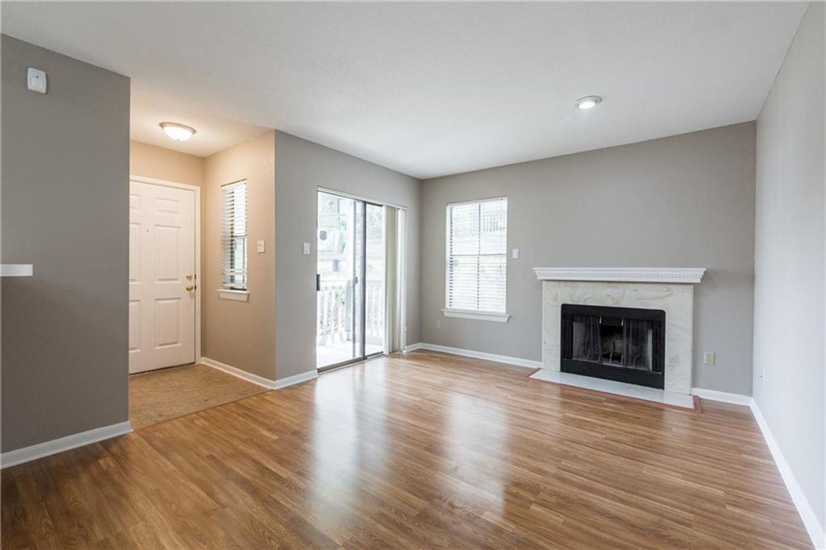 Austin House: 4500 E Oltorf St, C-307