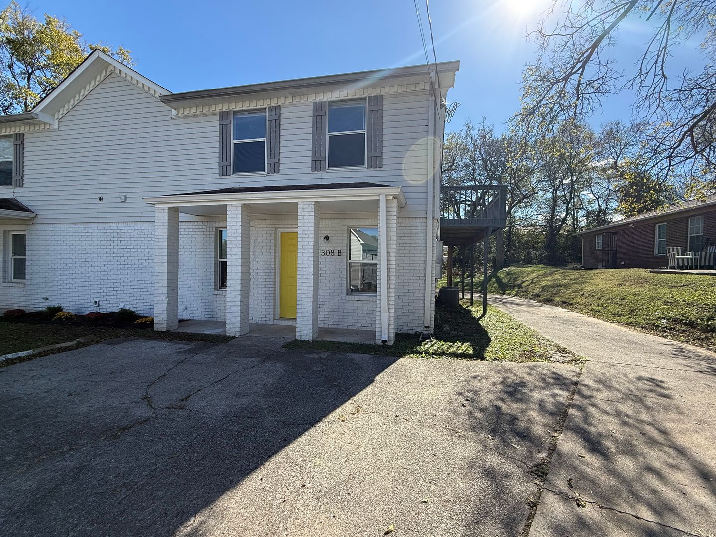 Nashville Apartment: 308 Prince Ave