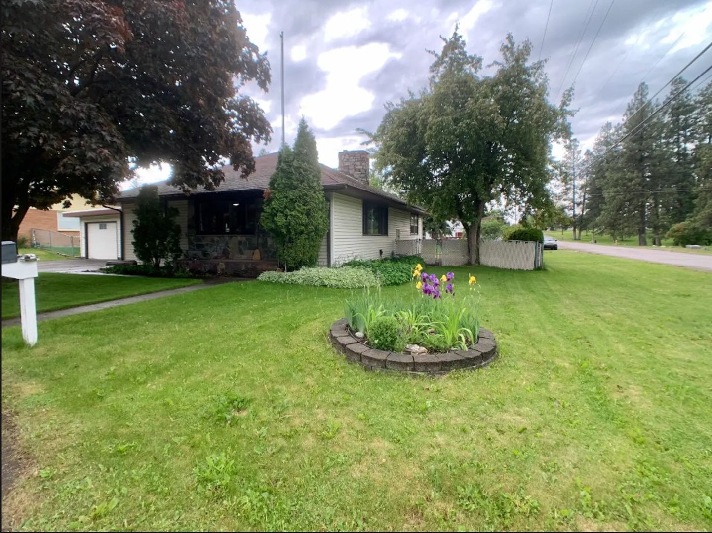 Columbia Falls House: 1104 2nd Ave West
