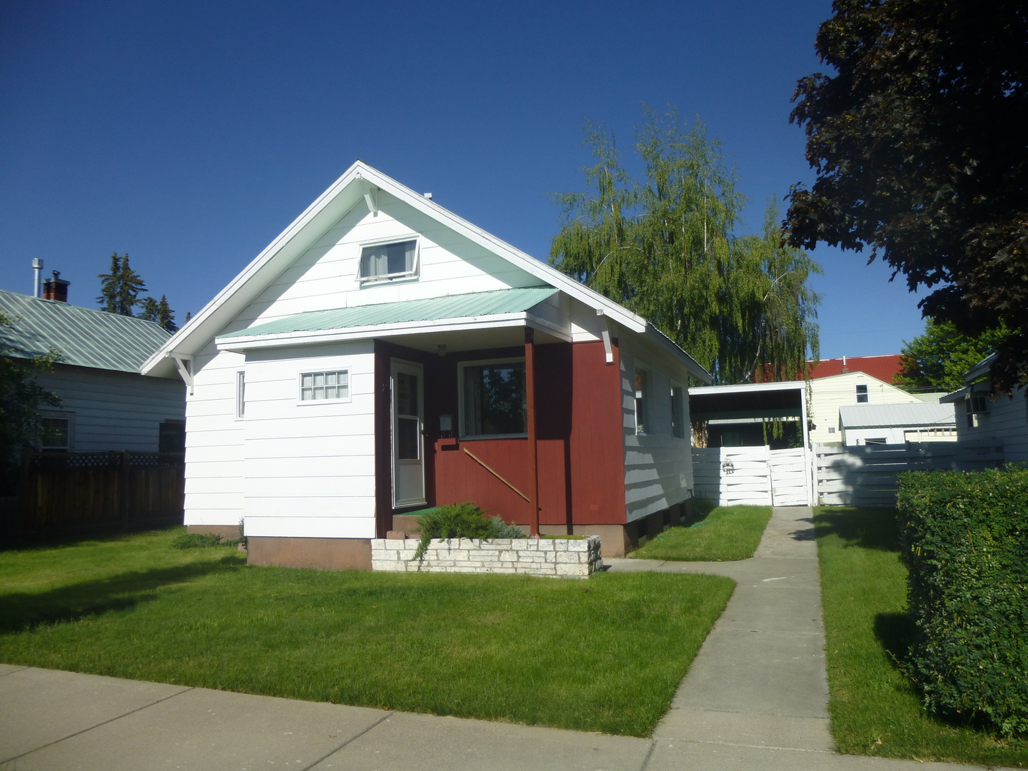 Whitefish House: 27 Kalispell Ave