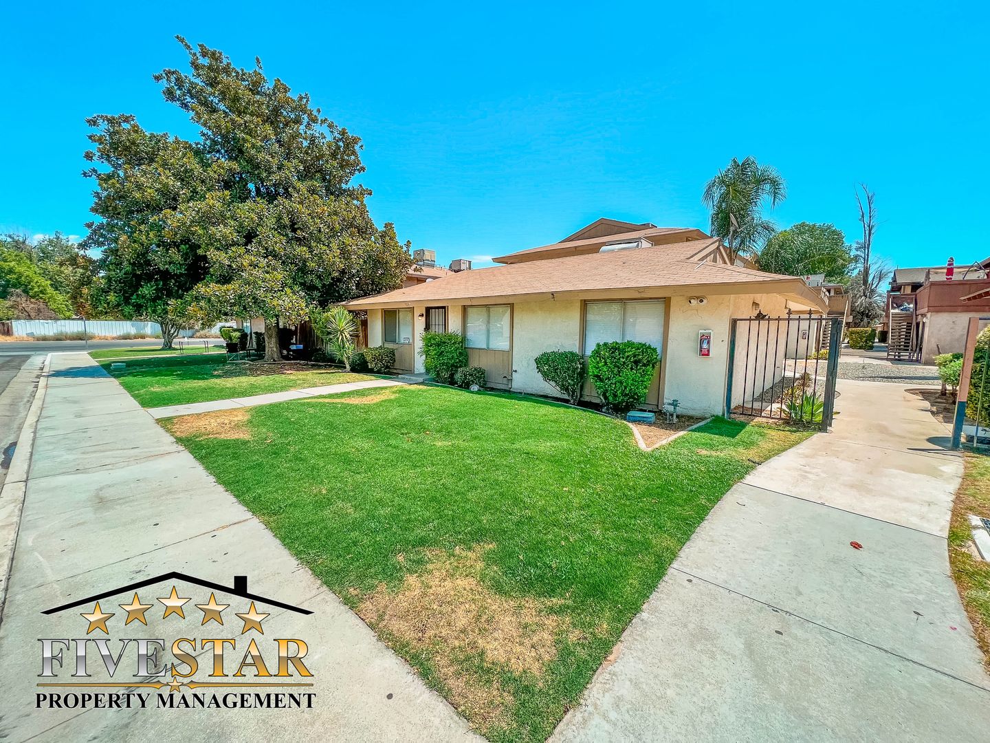 BAKERSFIELD Apartment: 904 VALHALLA DR
