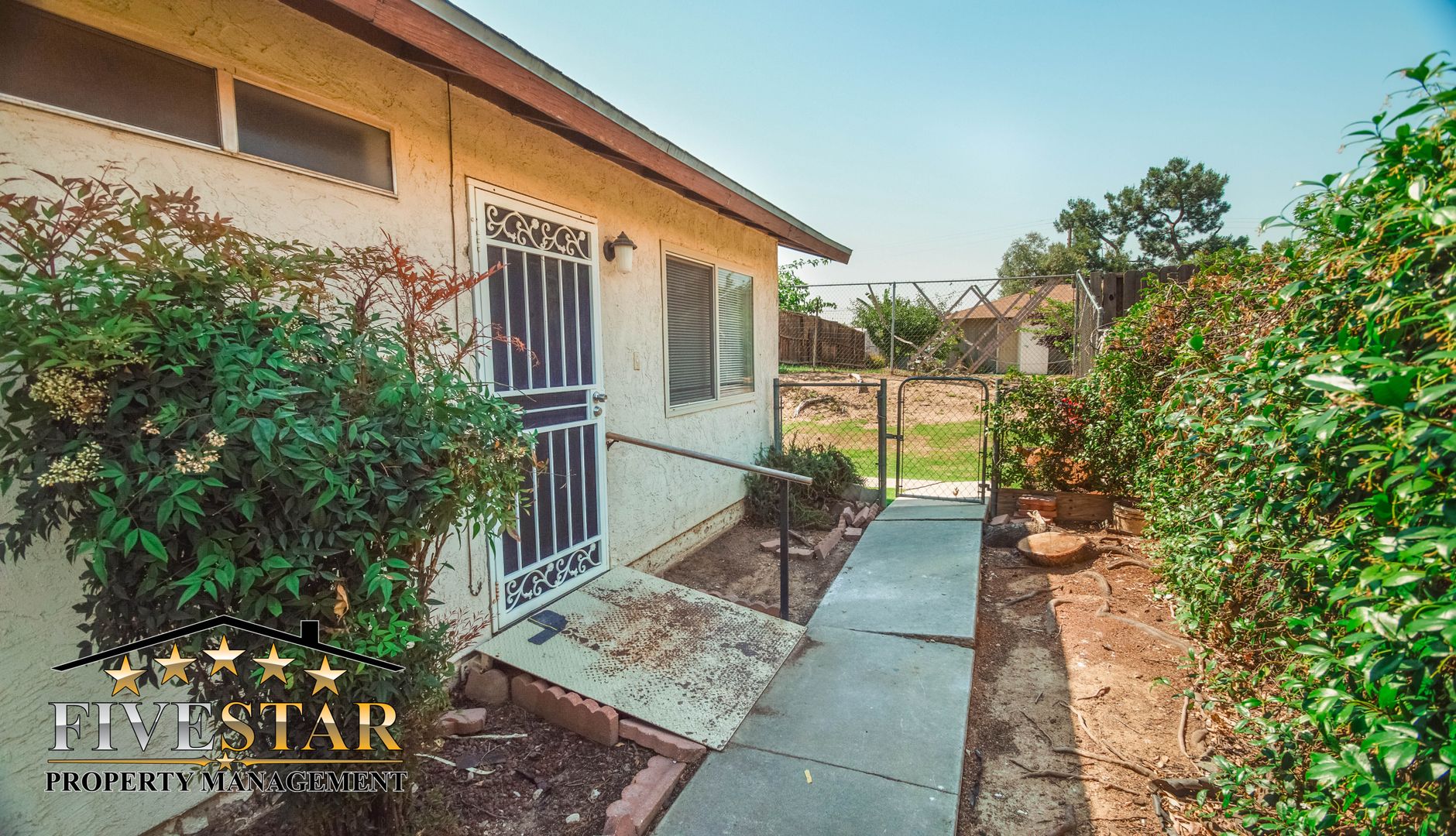 BAKERSFIELD Apartment: 3917 MITCHELL AVE