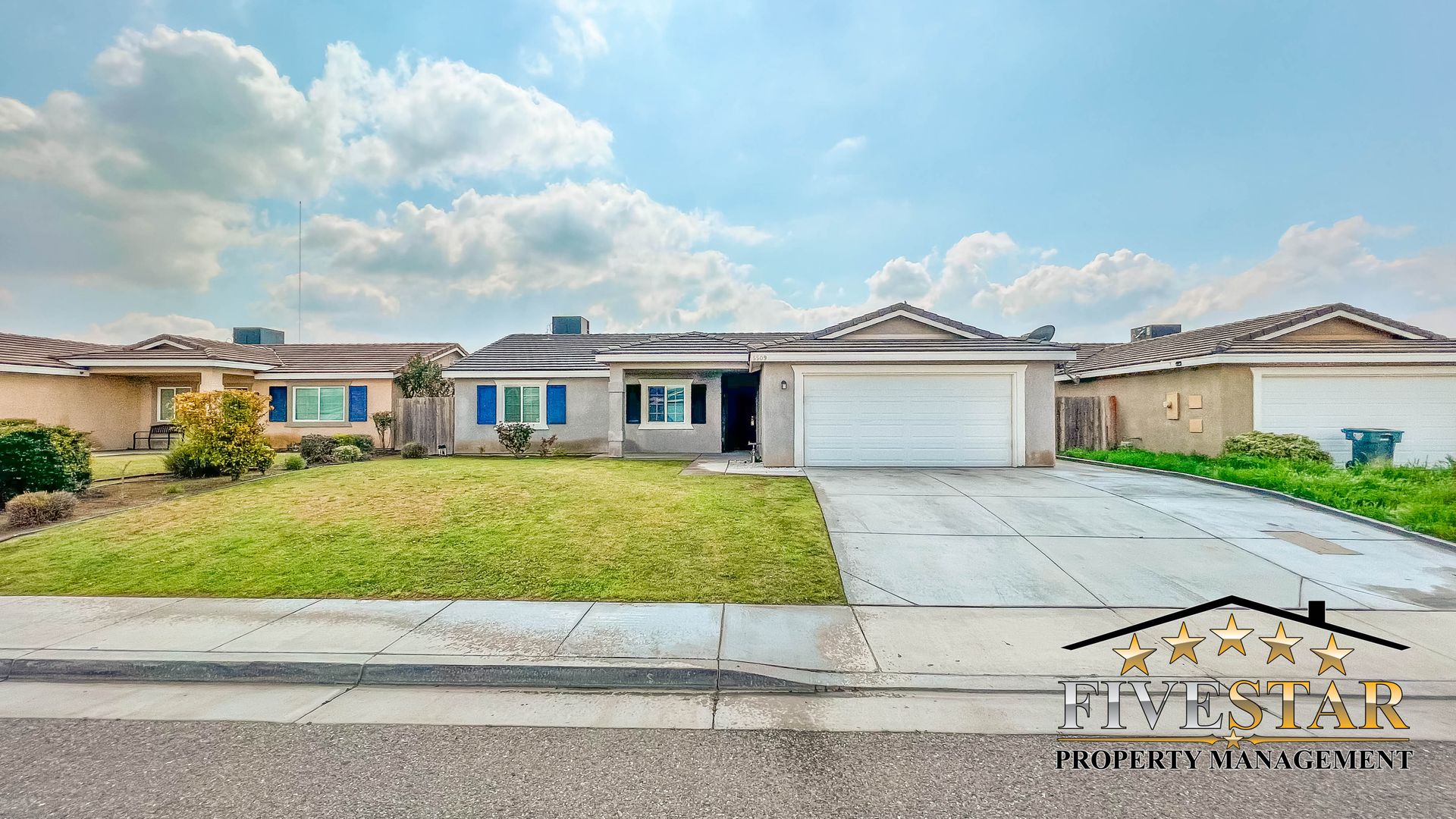 BAKERSFIELD House: 5509 BAJA DR