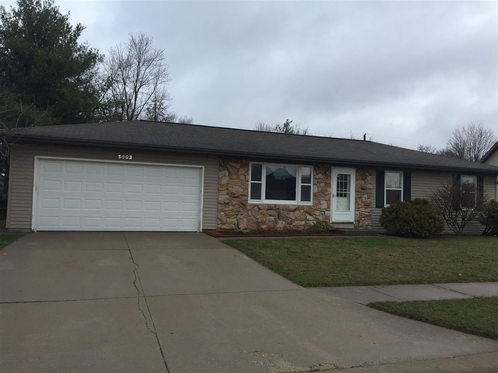 Goshen House: 509 Bayberry Drive