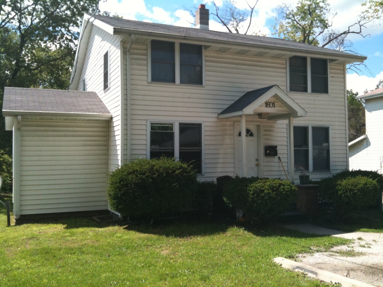 Goshen Apartment: 1601 S. Main Street Apt C