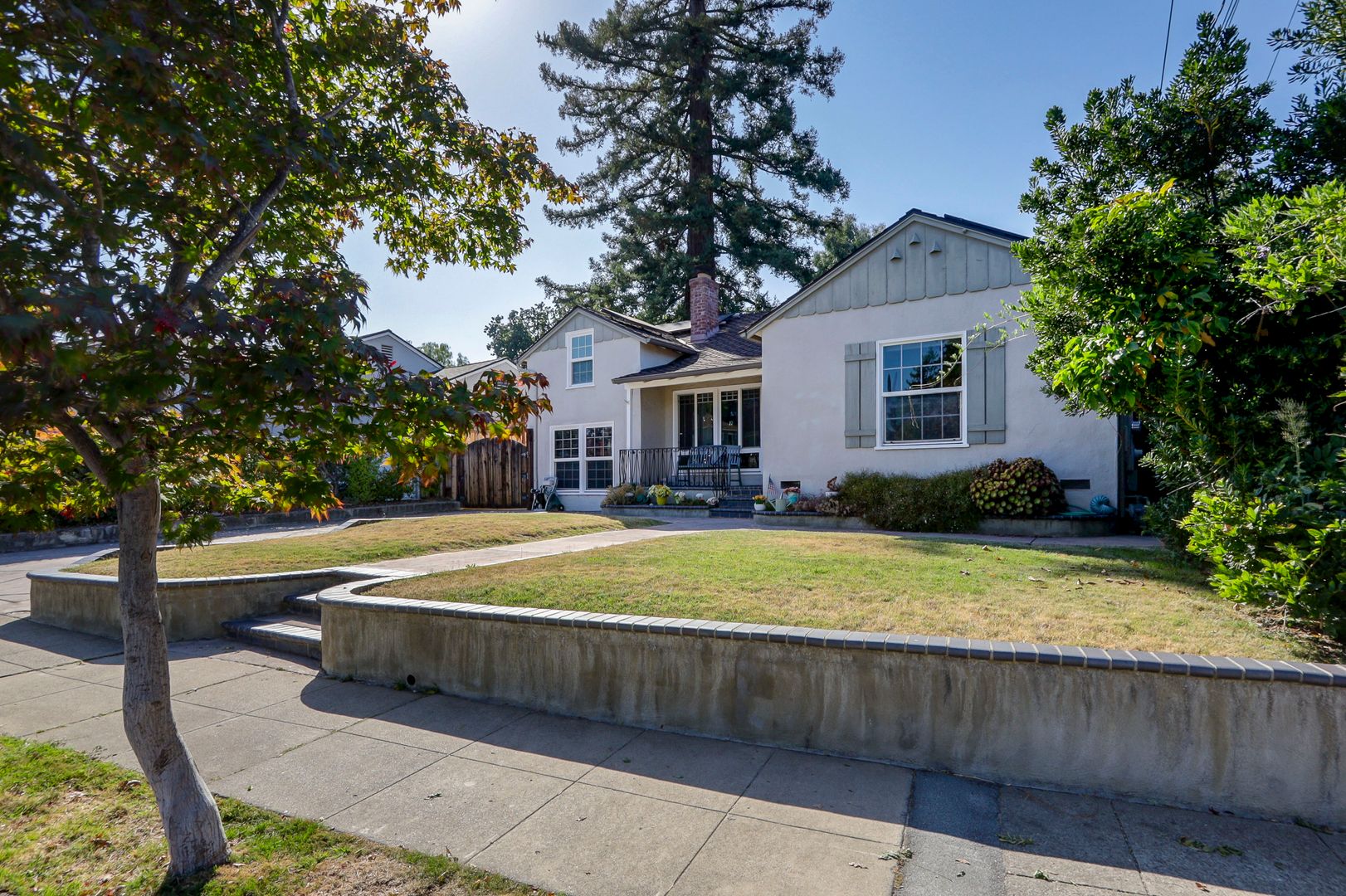 Redwood City House: 88 Southgate Street
