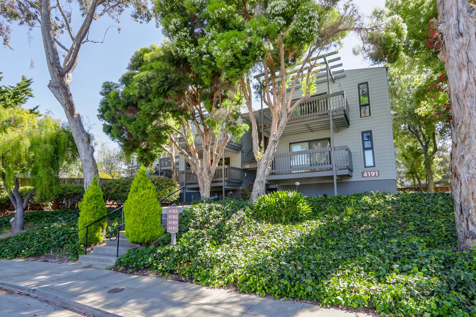 San Mateo Condo: 4191 George Ave