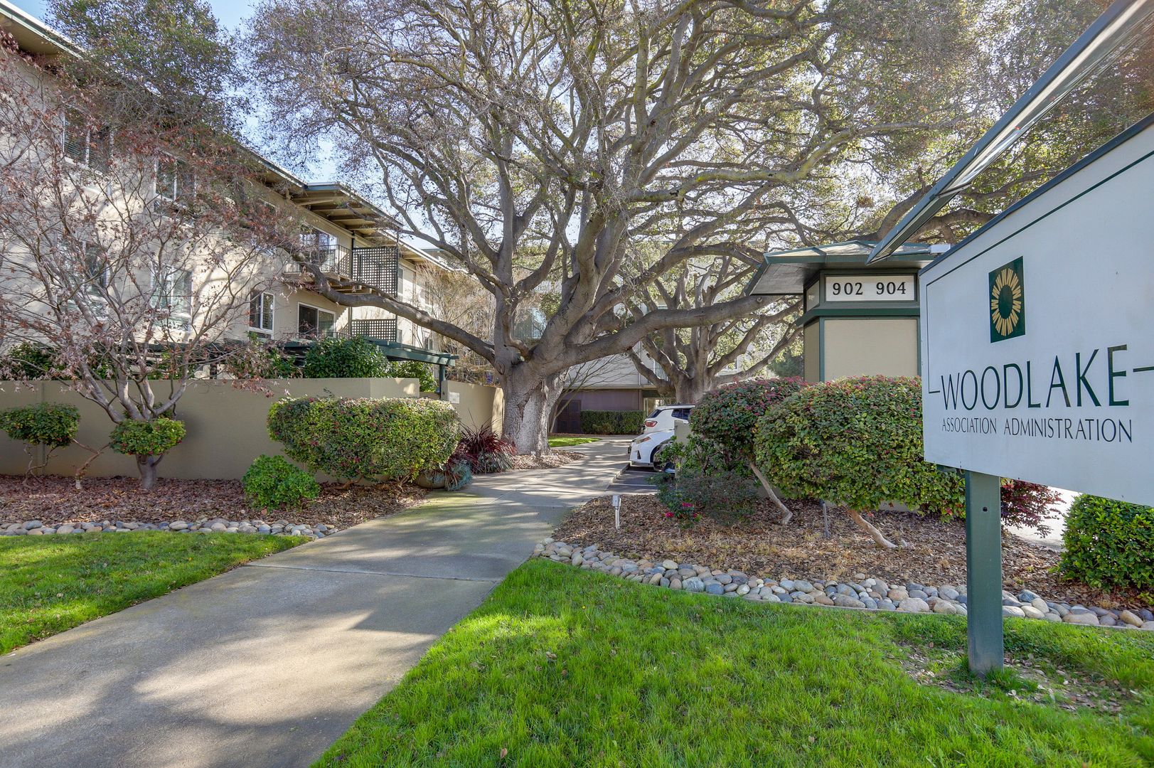 San Mateo Condo: 847 N Humboldt St # 301
