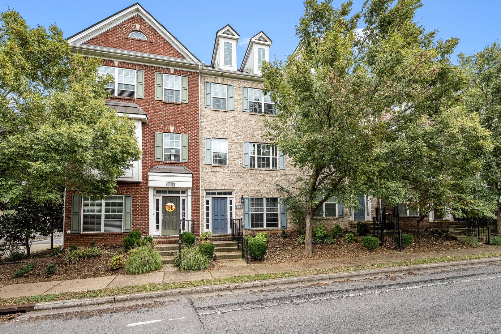 Murfreesboro Townhome: 2118 Middle Tennessee BLVD