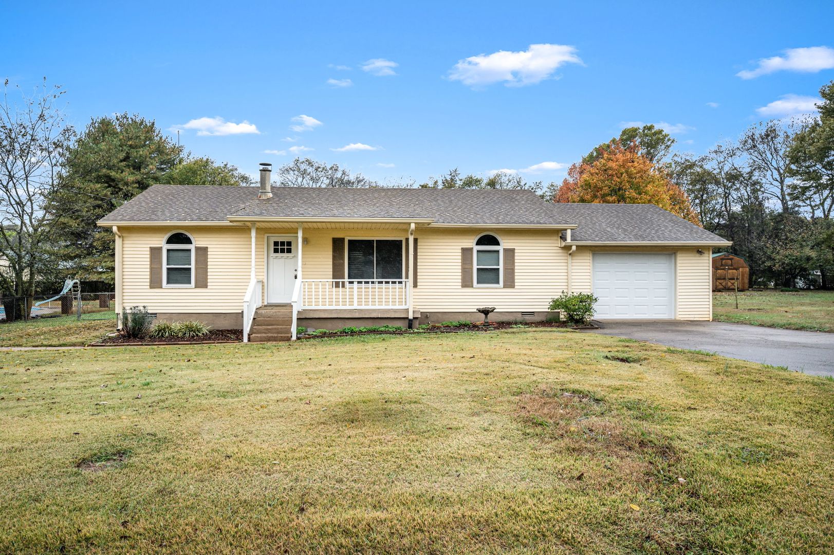 Smyrna House: 103 Rosswood Dr