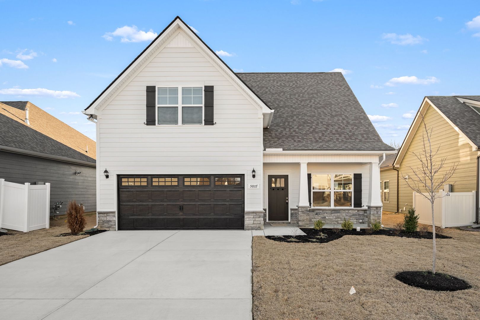 Rockvale House: 5807 Shoreline Dr