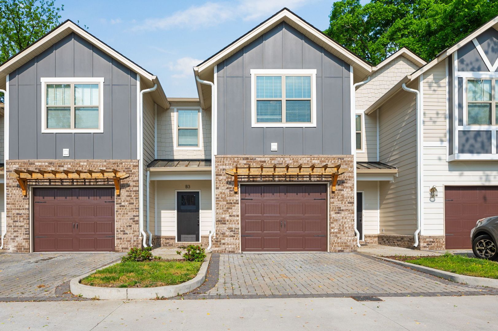 Murfreesboro Townhome: 609 Lee Street